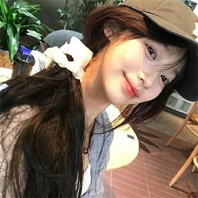 谜一样的双眼